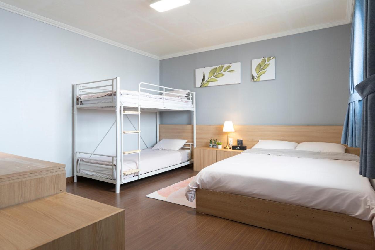 Ellui Hotel Чеджудо Экстерьер фото