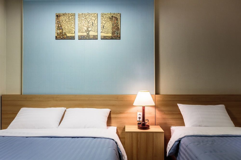 Ellui Hotel Чеджудо Экстерьер фото